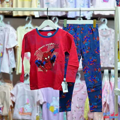 بلوز شلوار پسرانه رنگ قرمز سرمه ای طرح اسپایدرمن